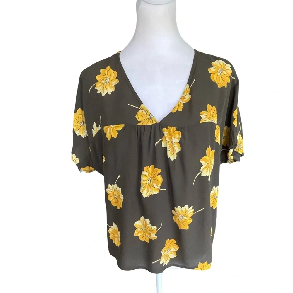 Madewell pretty blouse